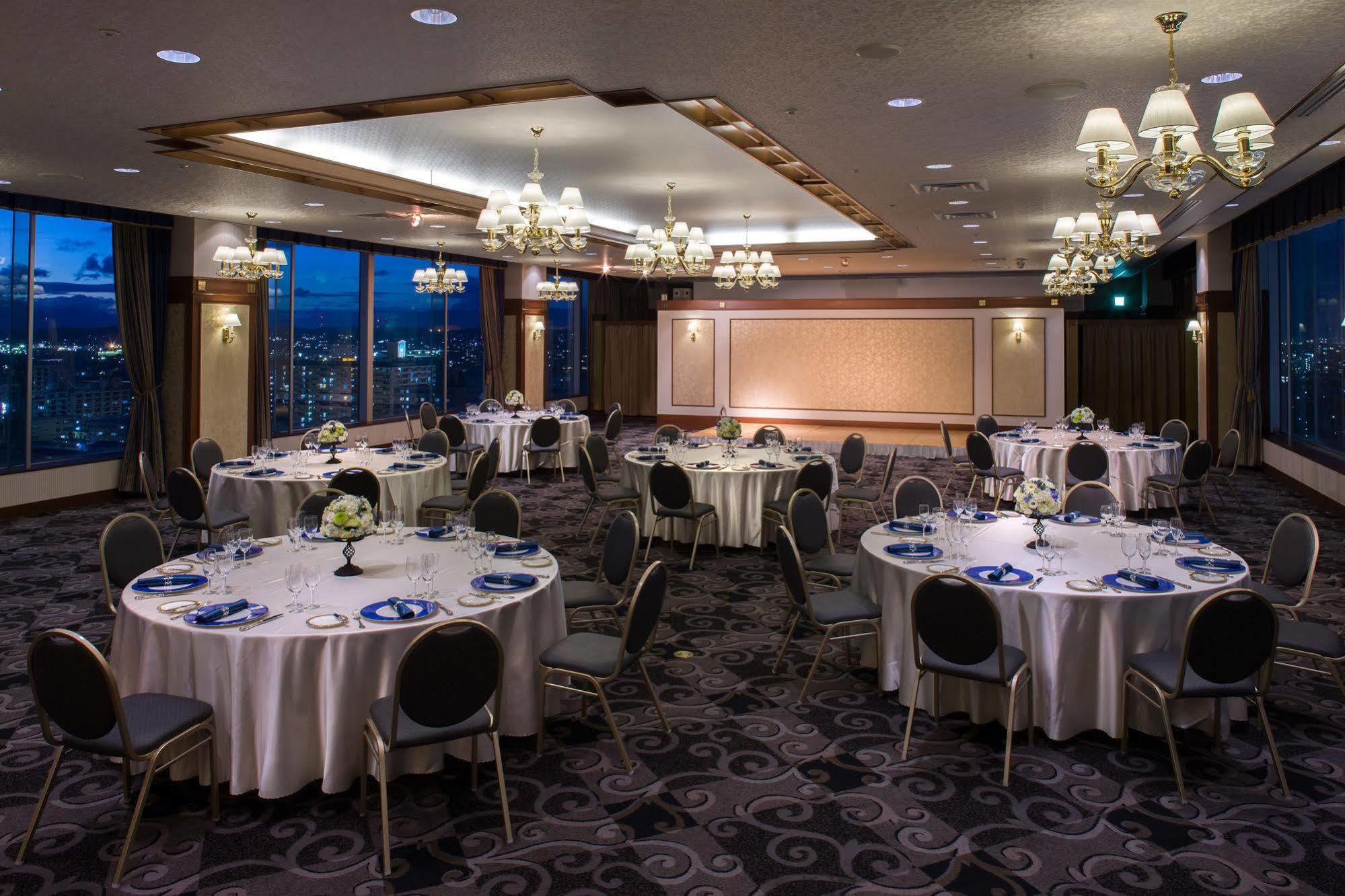 Miyako Hotel Йоккаити Экстерьер фото